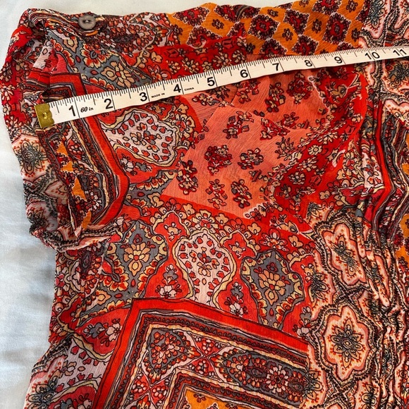 Women’s XL Westport Red Paisley Multiple Pattern Short Sleeve Peasant Blouse. - Picture 5 of 11